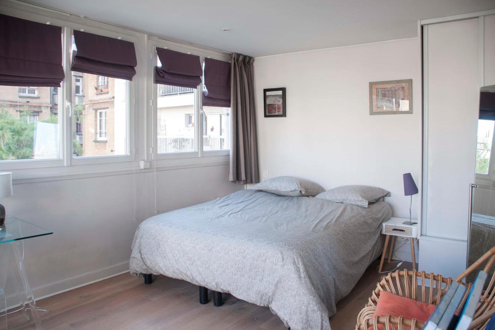 Cosy Apartment With Balcony In The Heart Of Paris Exterior photo